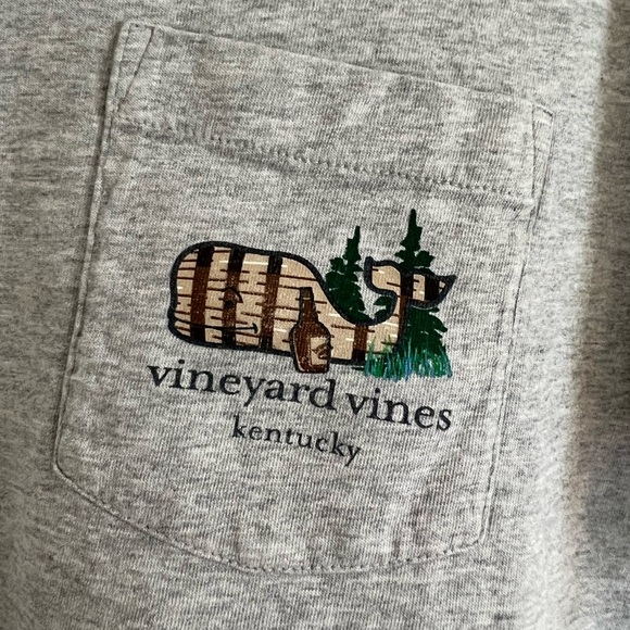 Vineyard Vines Men’s Kentucky Bourbon Short-Sleeve Pocket Tee, Size S, Gray - Picture 3 of 6